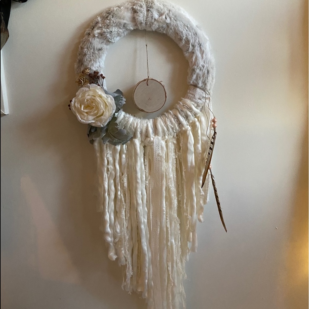 Cedar medallion dreamcatcher
